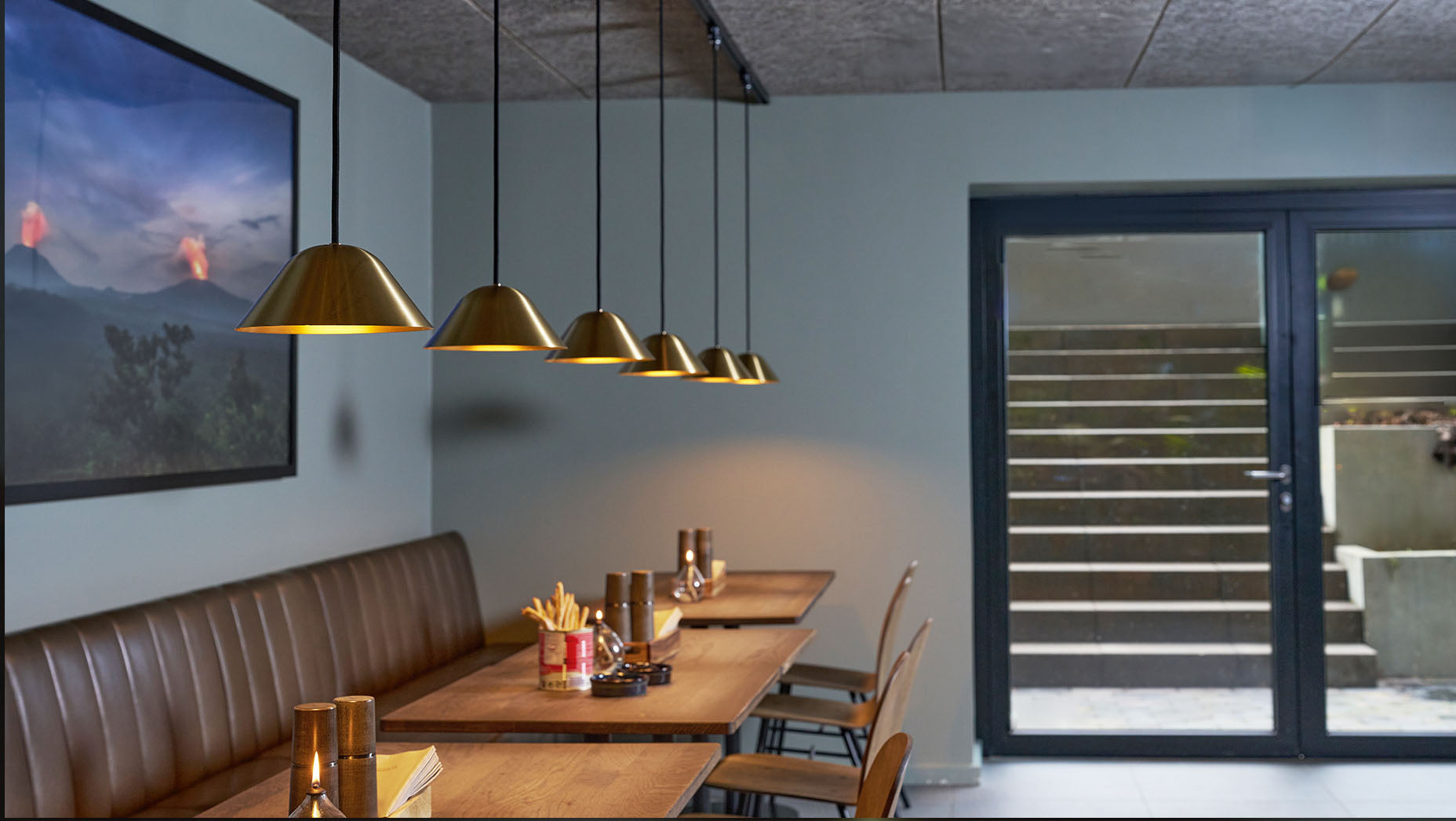 Cassis Pendant