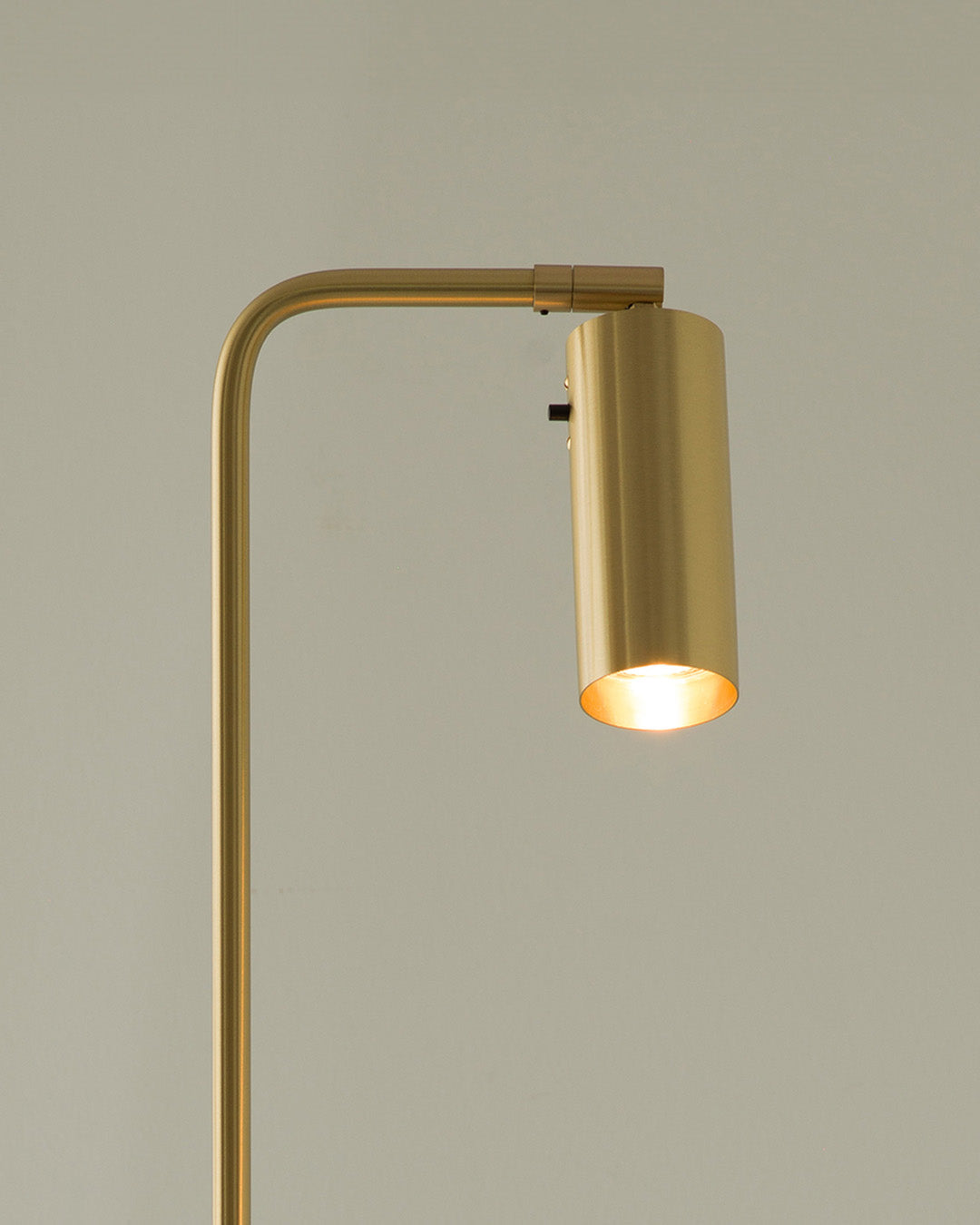 Lektor Table