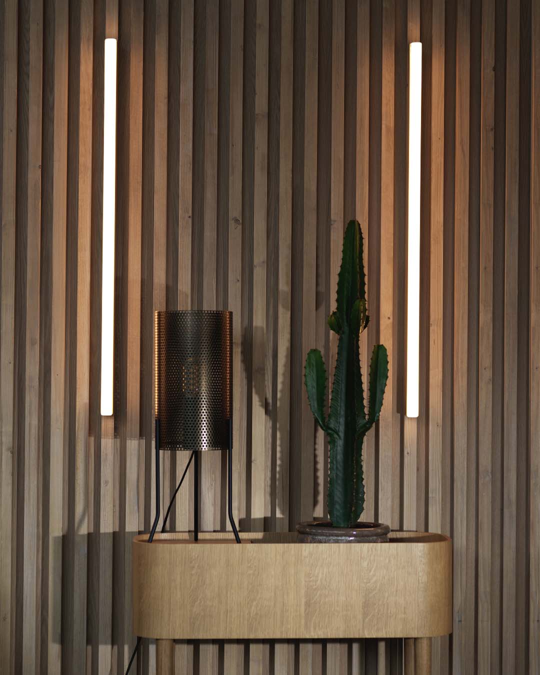 Vouge Tripod Table
