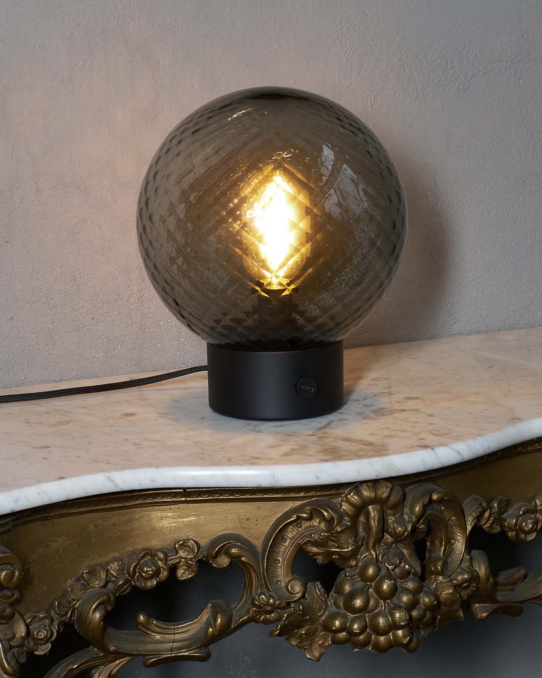 Waldorf Table