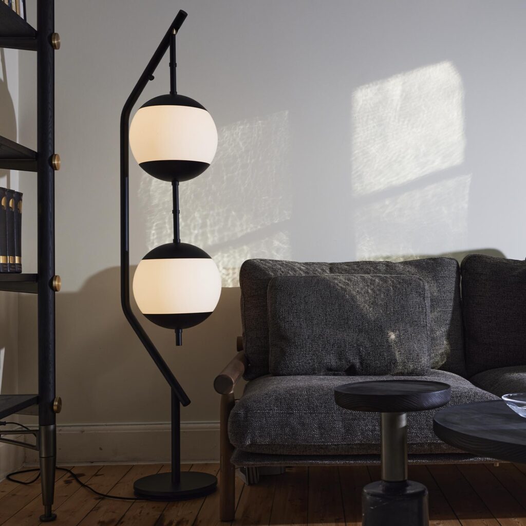 Monroe Floor Rubn Lamp for perfect light